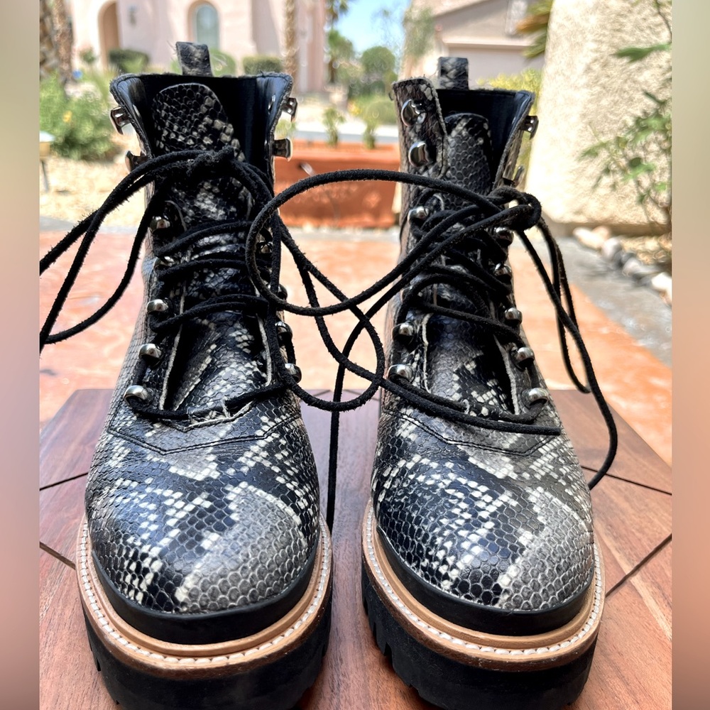 Marc Fisher LTD “Lizzie” leather combat boots- like new! Sz 7